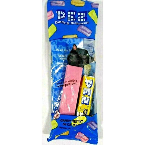 Over the Hedge Stella Skunk Pez Dispenser & Candy Cartoon Animal 2006 Gift NIP - Picture 1 of 2